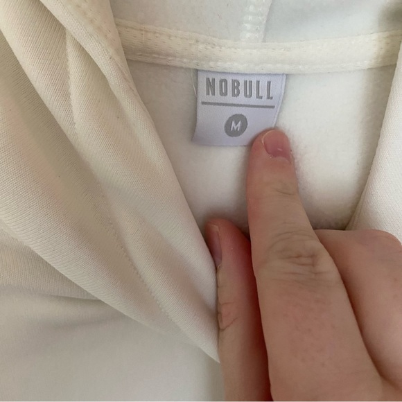 Nobull Performance microplush white hoodie - Picture 6 of 7